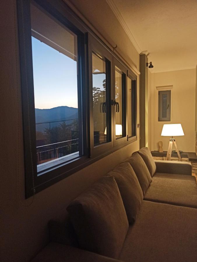 Elatos Boutique Mountainhouse Villa Karpenísion Eksteriør billede