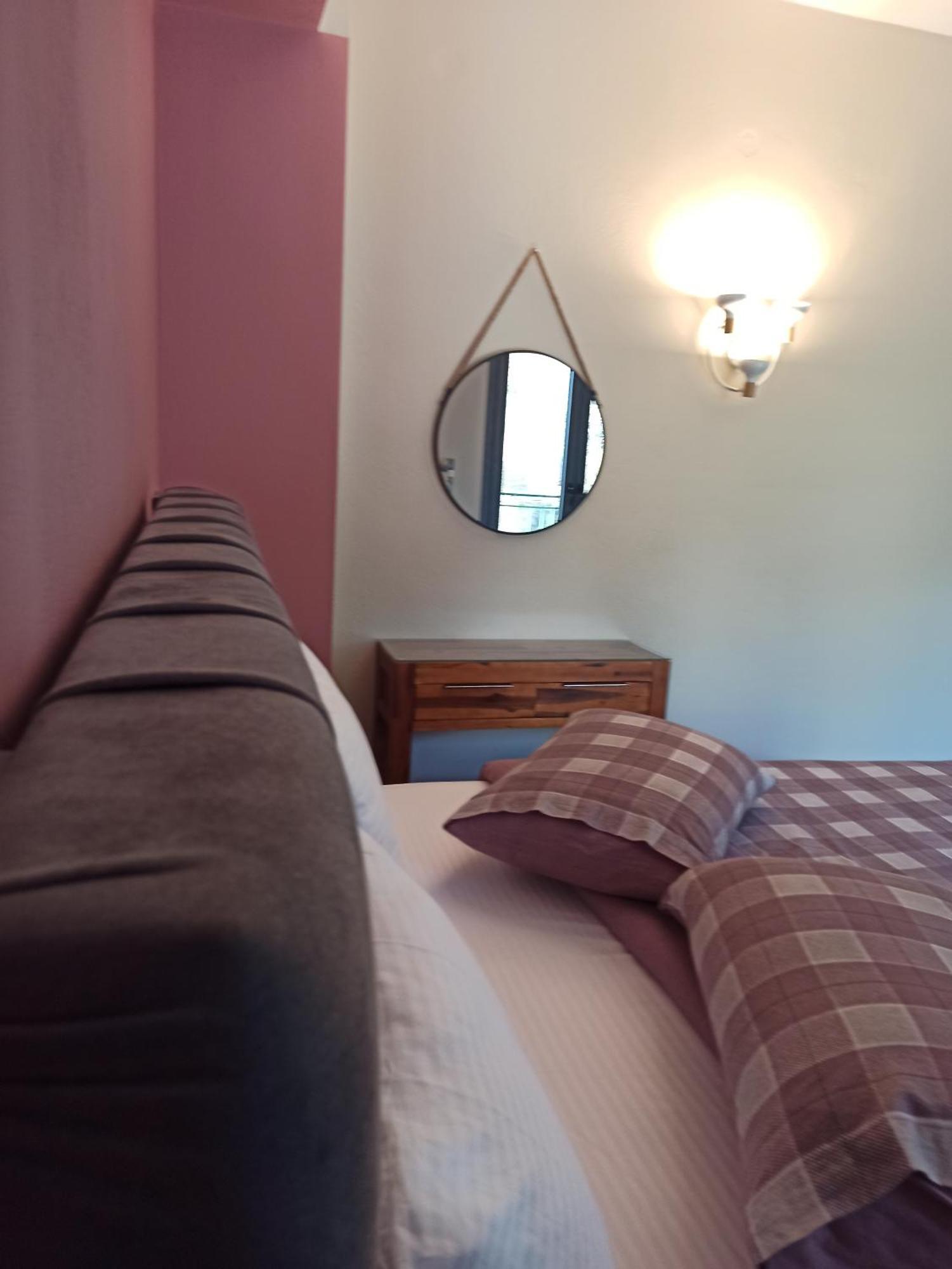 Elatos Boutique Mountainhouse Villa Karpenísion Eksteriør billede
